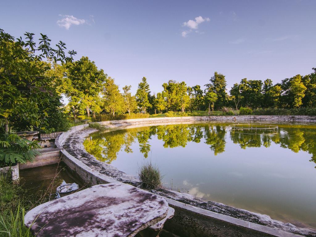 Tanita Lagoon Resort Удон Тани Екстериор снимка