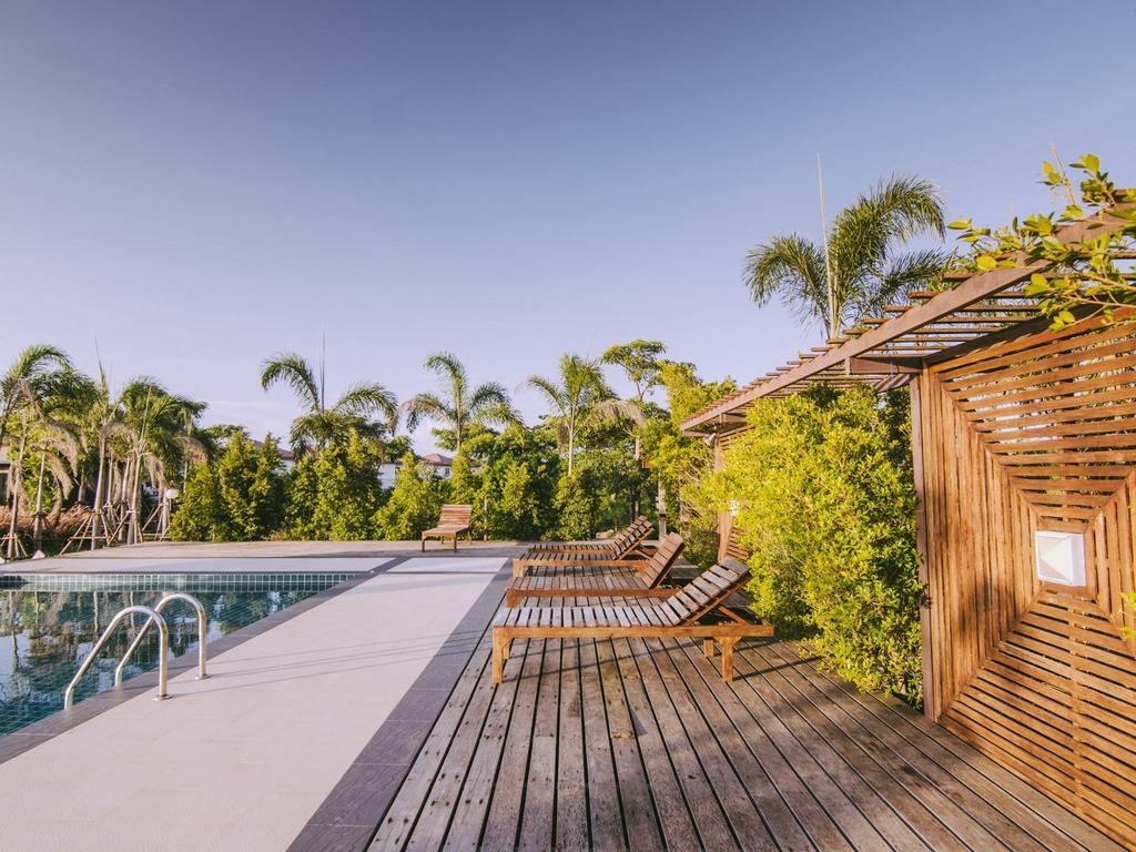 Tanita Lagoon Resort Удон Тани Екстериор снимка